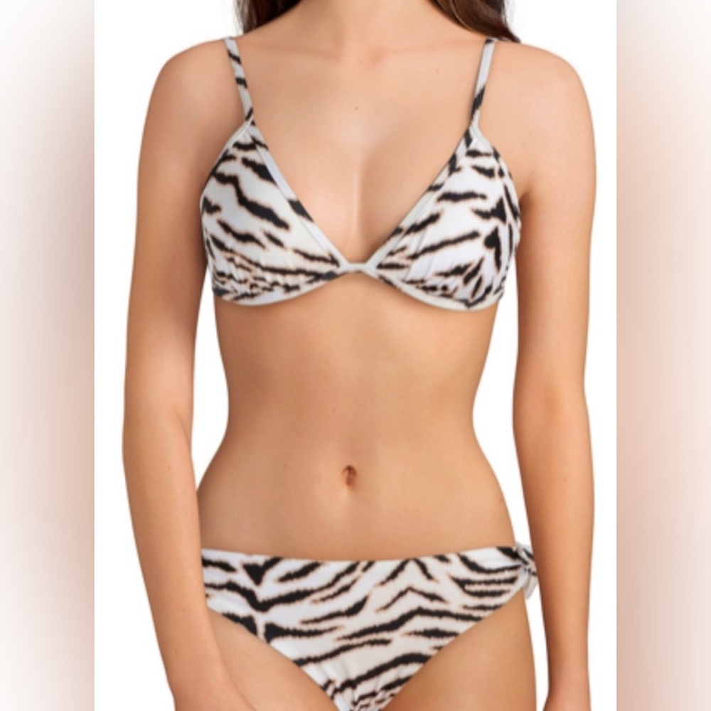 🆕Gianni Bini XS Neutral Zebra Swimsuit Bikini Set $106 E135
